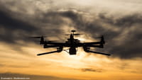 Aujourd’hui, les drones volent à Paris