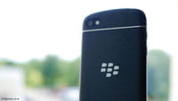 Blackberry attaque Facebook en justice