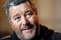 Le designer Starck admet travailler avec la famille Jobs mais pas Apple