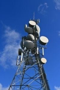 Antennes relais : ne pas abuser du principe de précaution