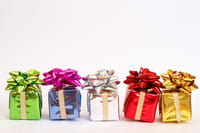 Kadolog.com : gérez vos listes de cadeaux en ligne