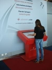 L'Aéroport de Lyon intronise sa borne interactive