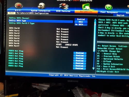 center
<br />
<br />il y est question de sata, mon SSD est de la classe "SATAIII"