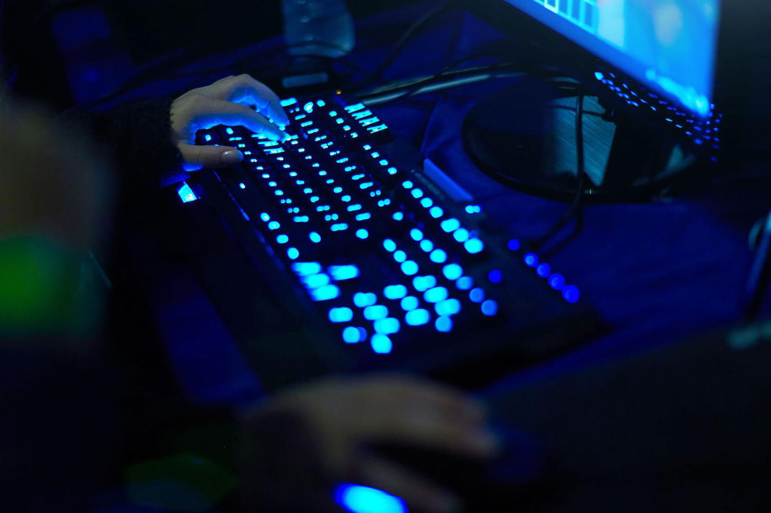 Pc De Bureau Des Ordinateurs Fixes Pour Tous Les Budgets