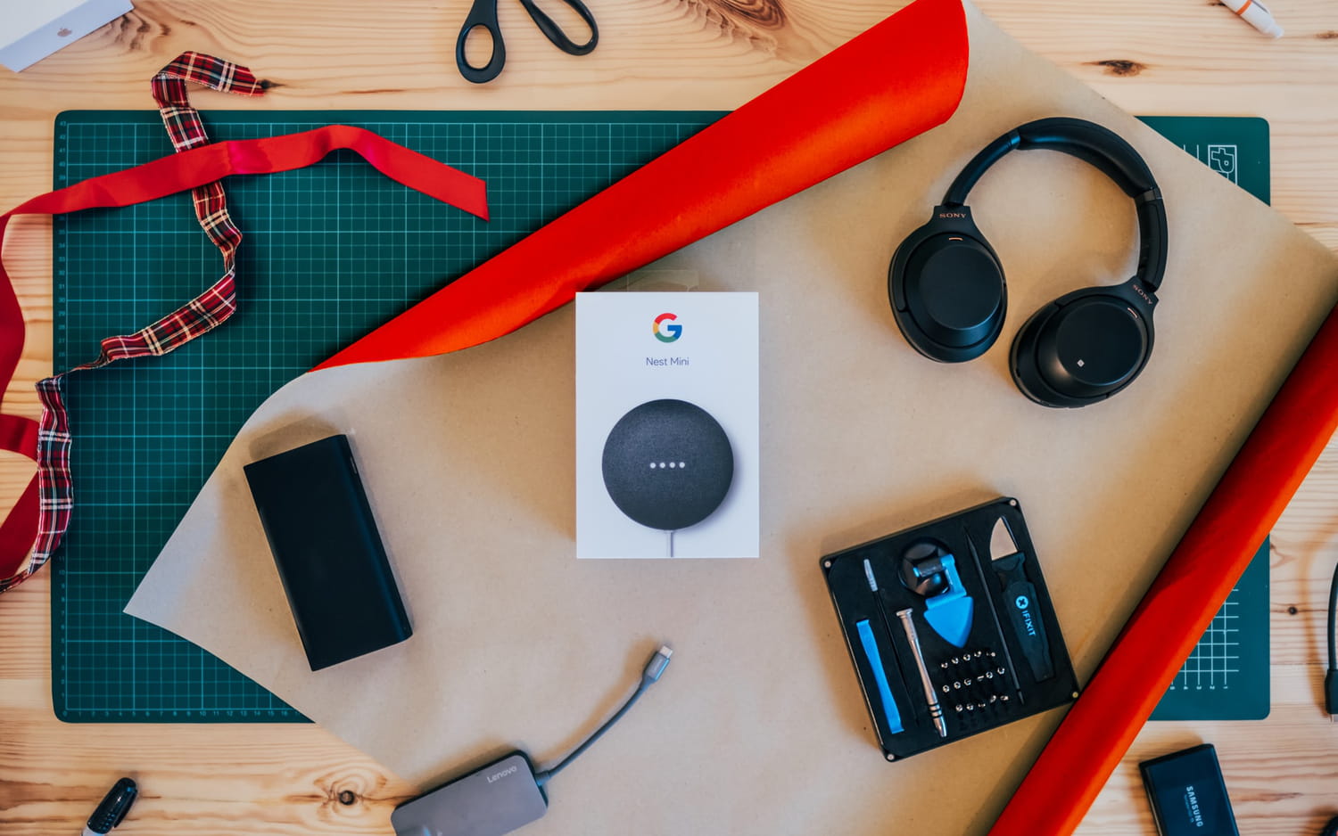 Best tech gifts for Christmas: for any budget - Vimarsana News