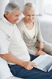 Beboomer.com : le réseau social des plus de 45 ans